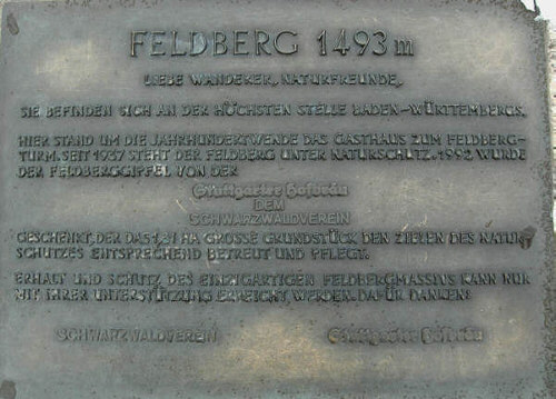 Gipfelplatte auf dem Feldberg Gipfelplatte