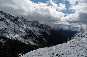 Abstieg ins Südtiroler Ahrntal Ahrntal