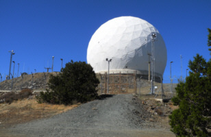 Gipfel des Mount Olympus (1951 m) mit Radom der RAF Troodos RAF Troodos