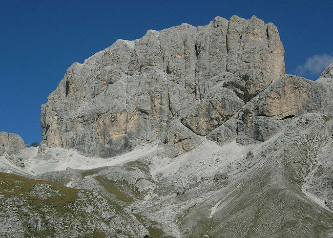 Die Westseite des Kesselkogels (3004 m) aus dem Vajolettal Kesselkogel