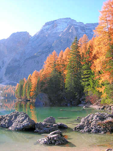 Seekofel (2810 m) vom Pragser Wildsee Seekofel