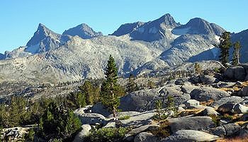 Banner Peak und Mt. Davis