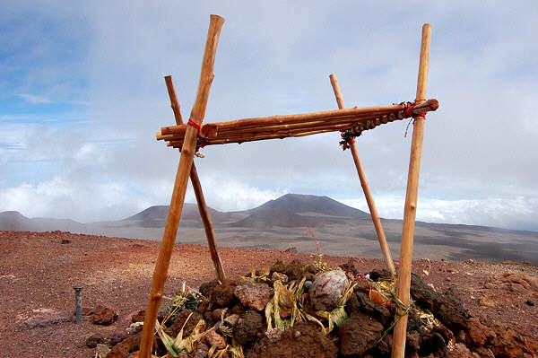 Altar am Gipfel des Mauna Kea (4205 m) Mauna Kea Summit